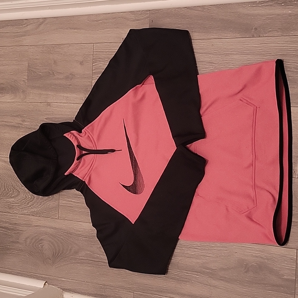 NIKE THERMA FIT Bright pink/Black Size Medium